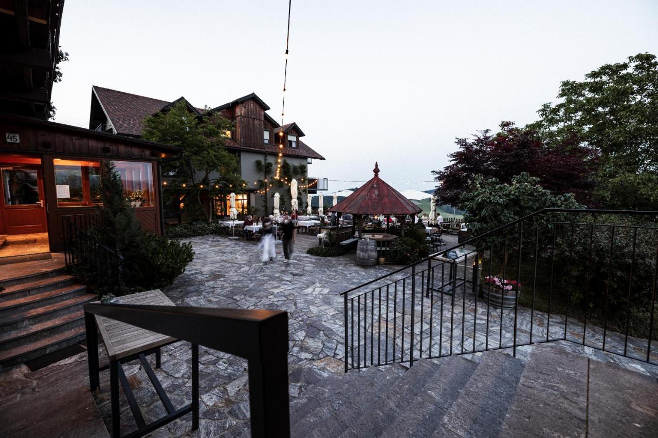 Weinhotel Maitz Wolfgang Ratsch an der Weinstrasse Exterior photo